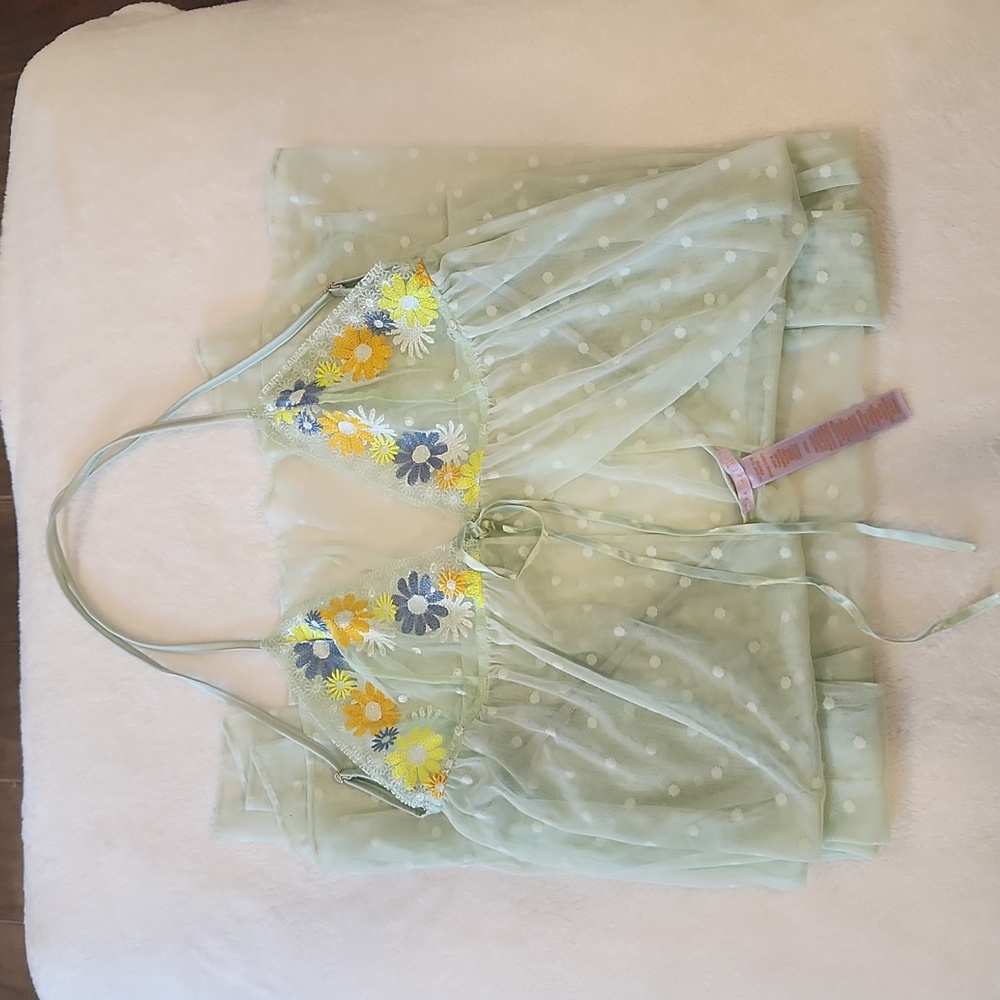 Savage X Fenty Mint Green With  Flowered Bodice Negligee Size Medium - Picture 9 of 13
